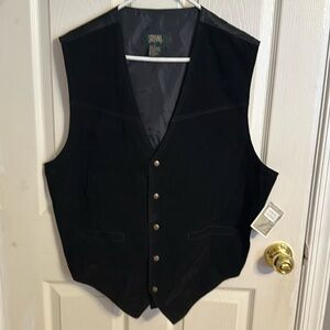 Stefani leather vest size XL with tags